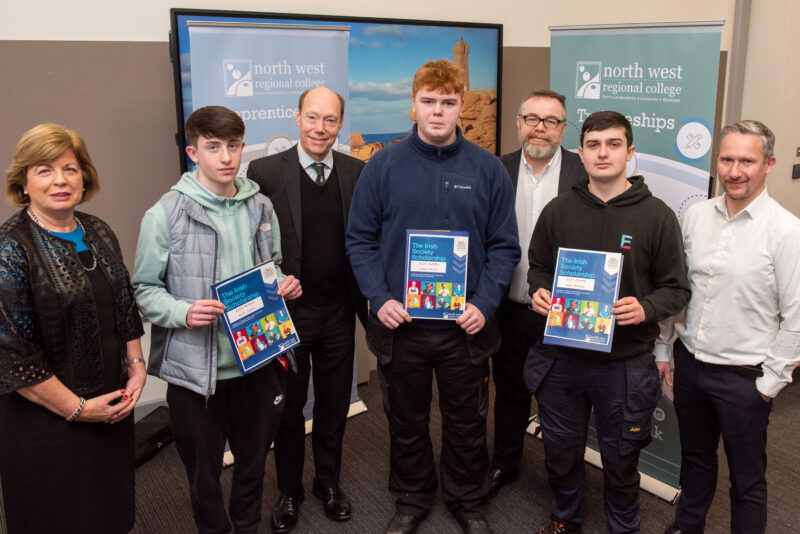 Students and lecturers pictured at the awards presentation.